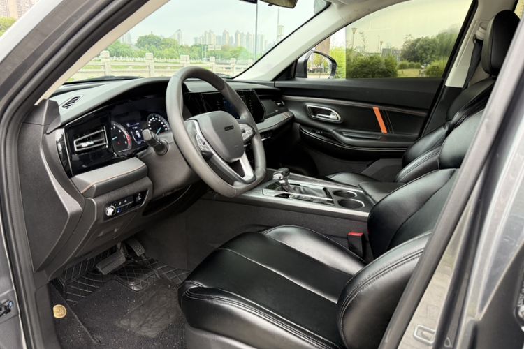 Used CHANGAN OSHAN X7 PLUS 2022 1.5T Blue Whale Edition Automatic Luxury Version Interior 1
