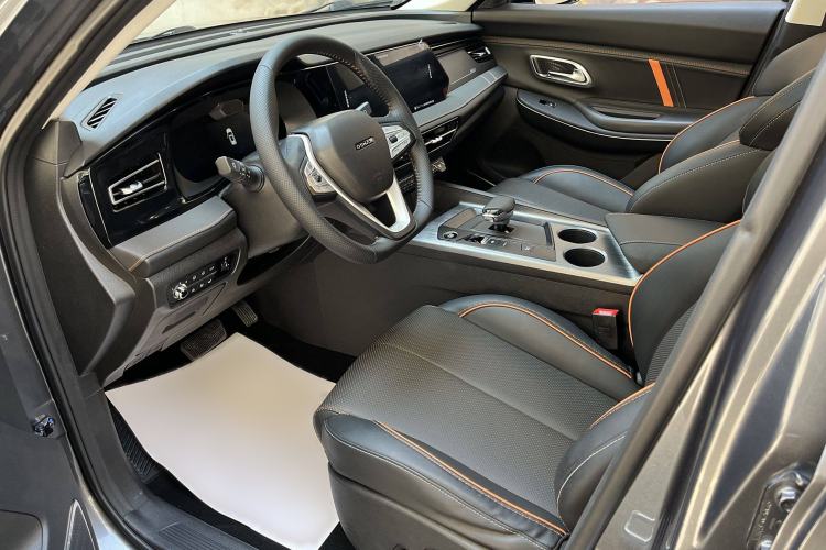 Used CHANGAN OSHAN X7 PLUS 2022 1.5T Blue Whale Edition Automatic Geeker Flagship Model Interior 2