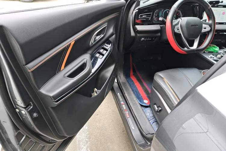 Used CHANGAN OSHAN X7 PLUS 2022 1.5T Blue Whale Edition Automatic Prestige Version Interior 3