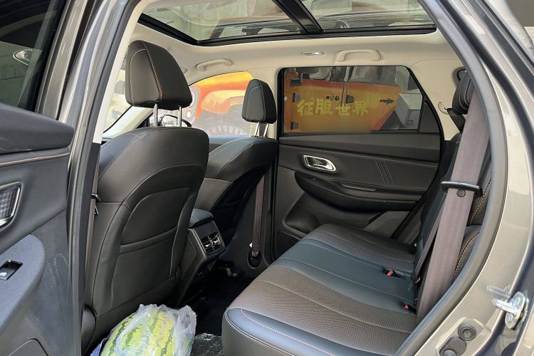 Used CHANGAN OSHAN X7 PLUS 2022 1.5T Blue Whale Edition Automatic Geeker Flagship Model Interior 3