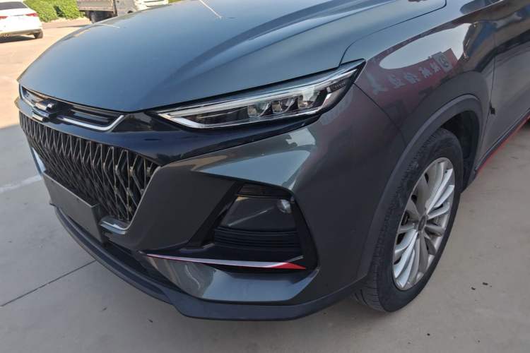 Used CHANGAN OSHAN X7 PLUS 2022 1.5T Blue Whale Edition Automatic Prestige Version Left Front Headlight