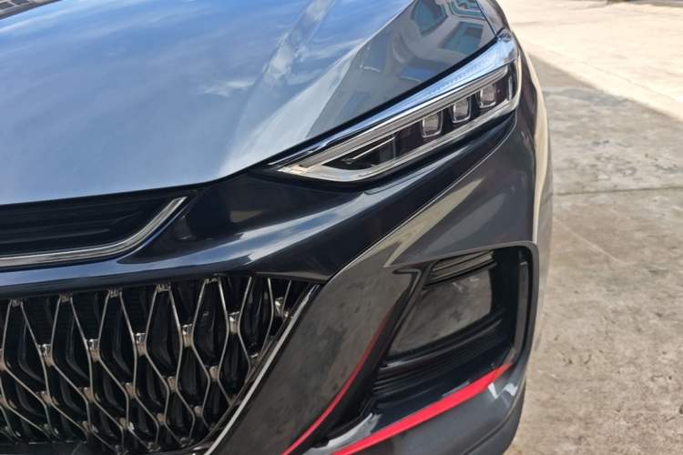 Used CHANGAN OSHAN X7 PLUS 2022 1.5T Blue Whale Edition Automatic Prestige Version Left Front Headlight