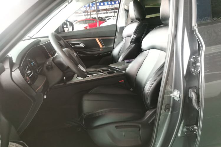 Used CHANGAN OSHAN X7 PLUS 2022 1.5T Blue Whale Edition Automatic Luxury Version Left Front Seat
