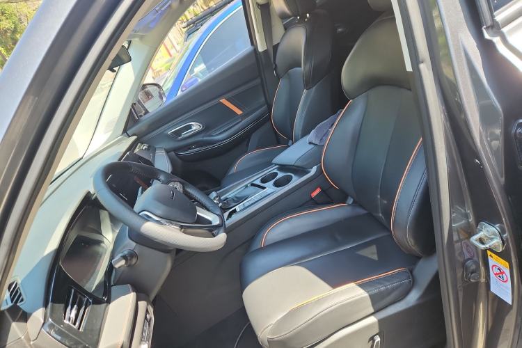 Used CHANGAN OSHAN X7 PLUS 2022 1.5T Blue Whale Edition Automatic Prestige 7-Seater Left Front Seat