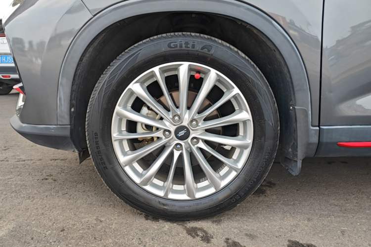 Used CHANGAN OSHAN X7 PLUS 2022 1.5T Blue Whale Edition Automatic ZhiZun Model Left Front Wheel Hub