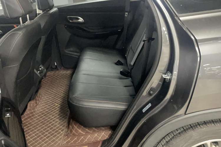Used CHANGAN OSHAN X7 PLUS 2022 1.5T Blue Whale Edition Automatic Luxury Trim Left Rear Seat