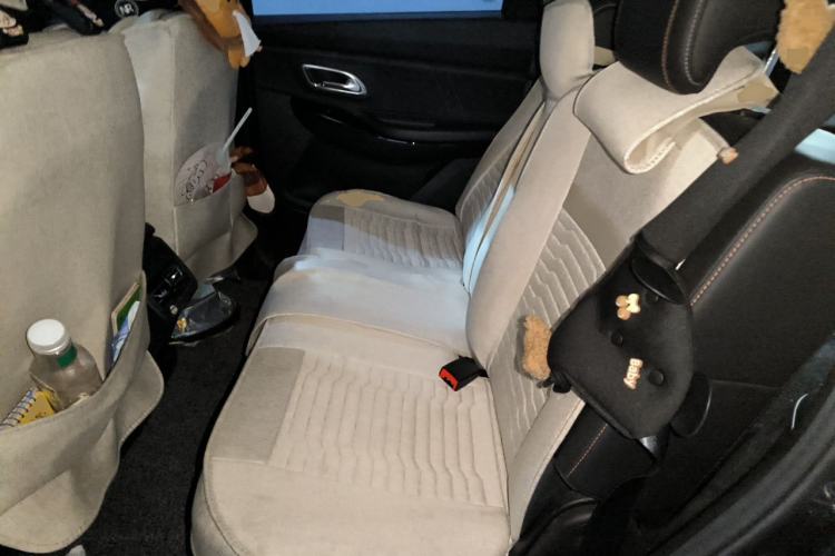 Used CHANGAN OSHAN X7 PLUS 2022 1.5T Blue Whale Edition Automatic Prestige 7-Seater Left Rear Seat