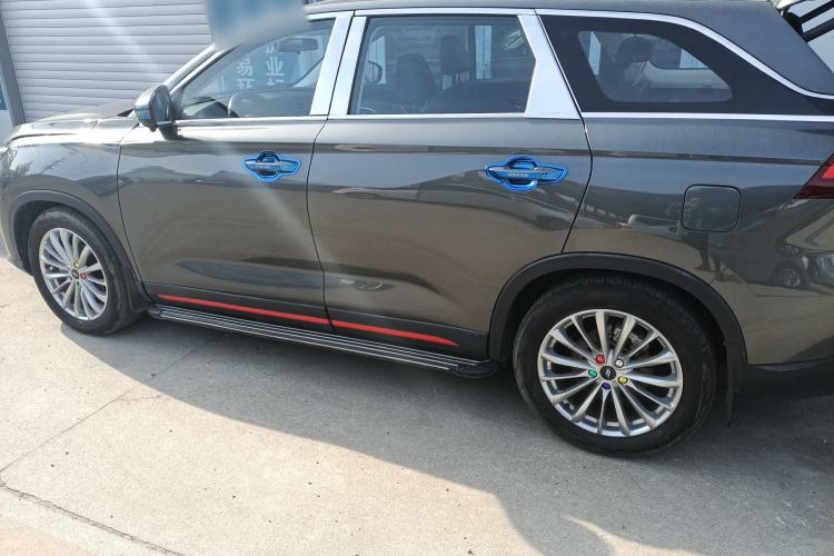 Used CHANGAN OSHAN X7 PLUS 2022 1.5T Manual Luxury Version Left Side