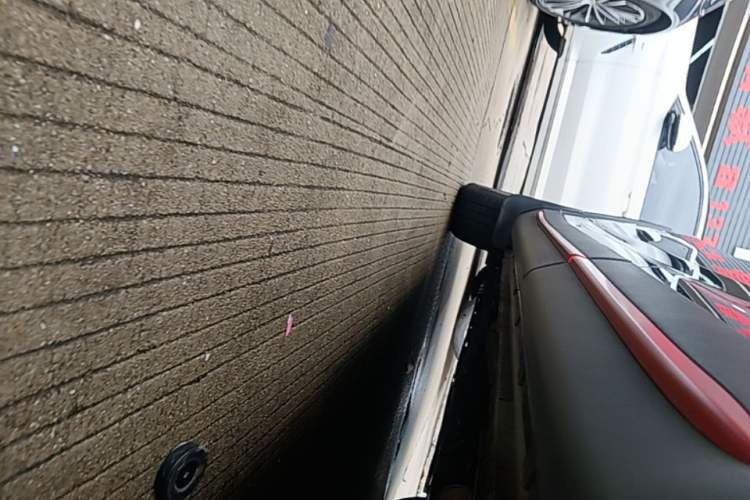 Used CHANGAN OSHAN X7 PLUS 2022 1.5T Blue Whale Edition Automatic Prestige Version Left Side Sill