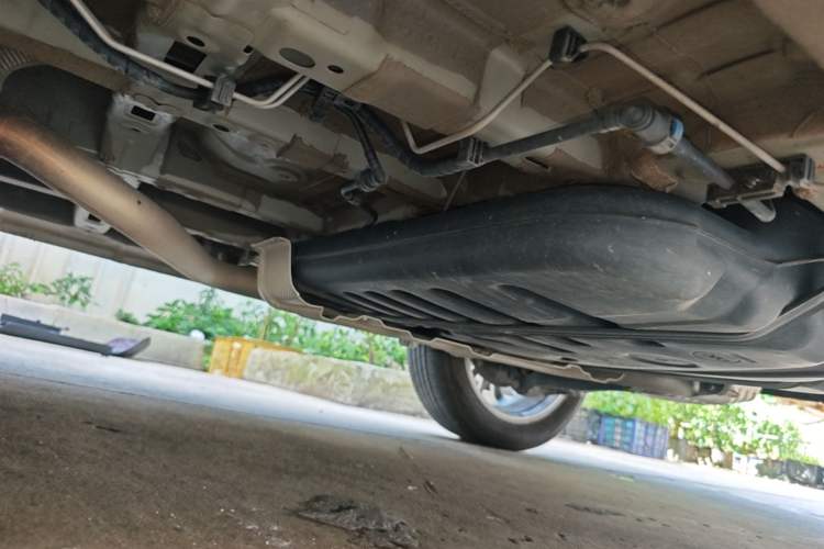 Used CHANGAN OSHAN X7 PLUS 2022 1.5T Blue Whale Edition Automatic Prestige Version Left Side Sill