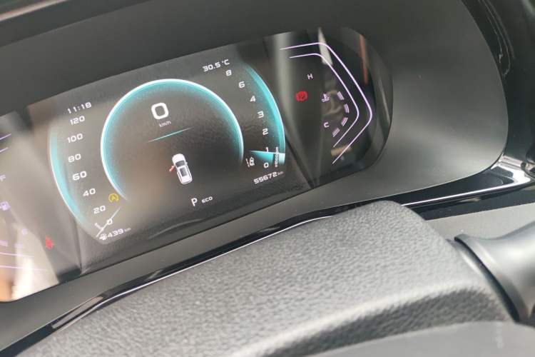 Used CHANGAN OSHAN X7 PLUS 2022 1.5T Blue Whale Edition Automatic Prestige Version Odometer Close Up