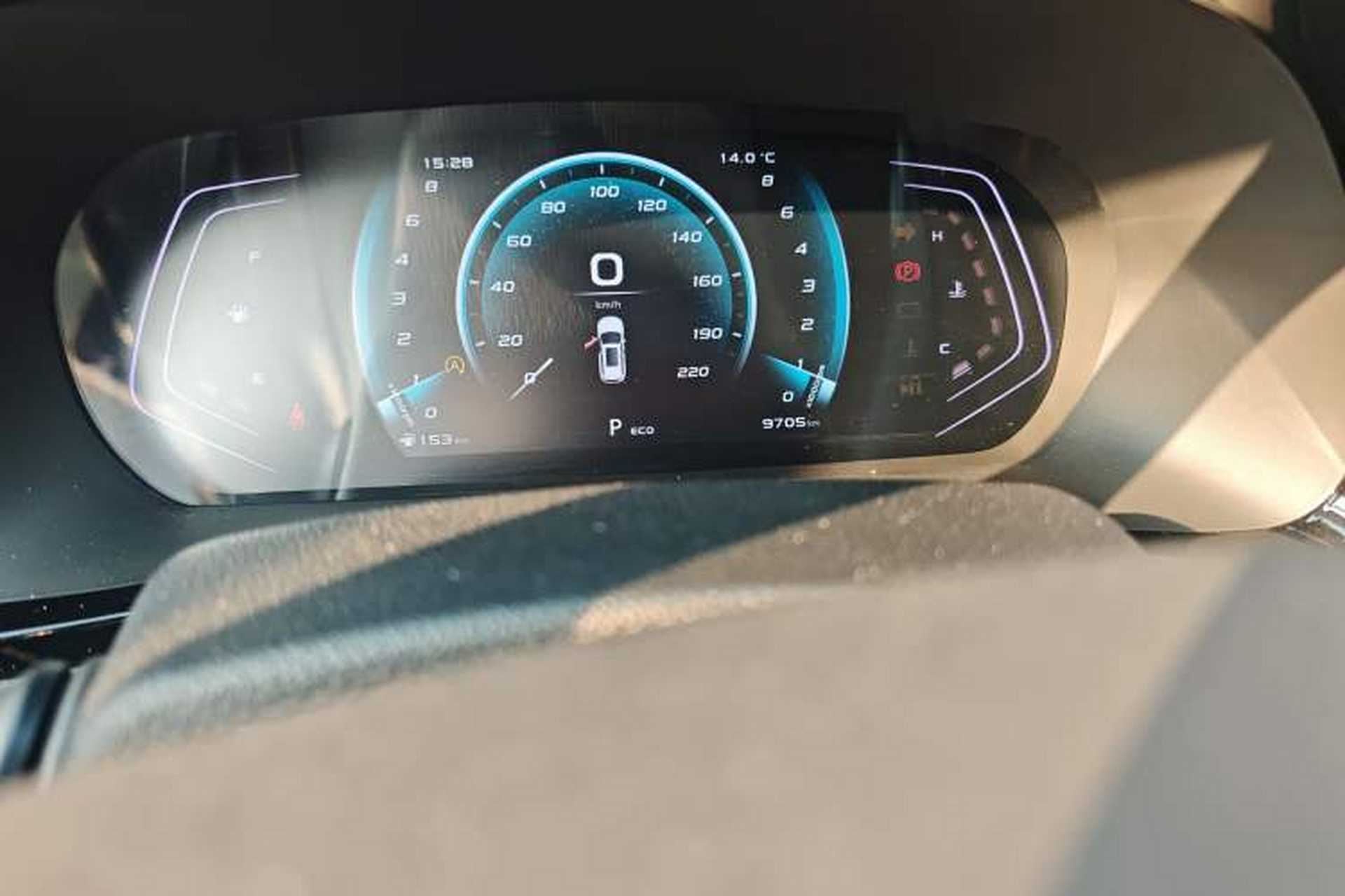 Used CHANGAN OSHAN X7 PLUS 2022 1.5T Blue Whale Edition Automatic Prestige 7-Seater Odometer Close Up