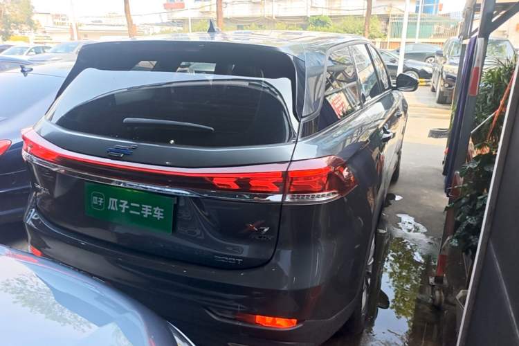 Used CHANGAN OSHAN X7 PLUS 2022 1.5T Blue Whale Edition Automatic Luxury 7-Seater Rear Right 45 Deg