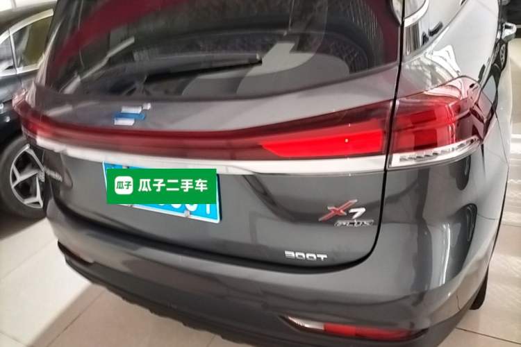 Used CHANGAN OSHAN X7 PLUS 2022 1.5T Blue Whale Edition Automatic ZhiZun Model Rear