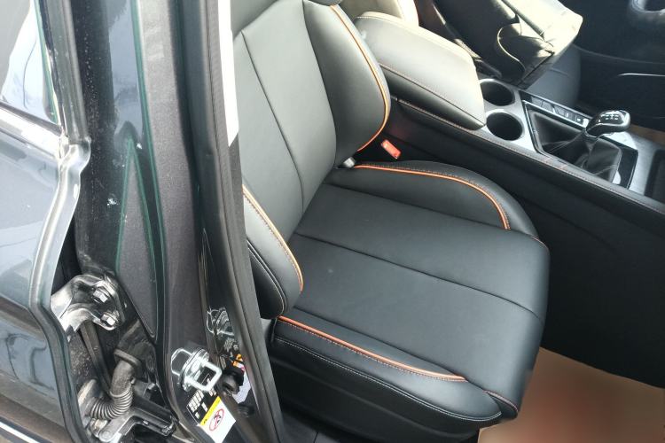 Used CHANGAN OSHAN X7 PLUS 2022 1.5T Manual Luxury Version Right Front Seat