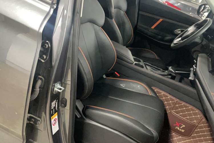 Used CHANGAN OSHAN X7 PLUS 2022 1.5T Blue Whale Edition Automatic Luxury Trim Right Front Seat