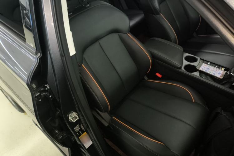 Used CHANGAN OSHAN X7 PLUS 2022 1.5T Blue Whale Edition Automatic Prestige Version Right Front Seat