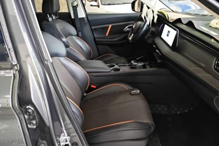 Used CHANGAN OSHAN X7 PLUS 2022 1.5T Blue Whale Edition Automatic ZhiZun Model Right Front Seat