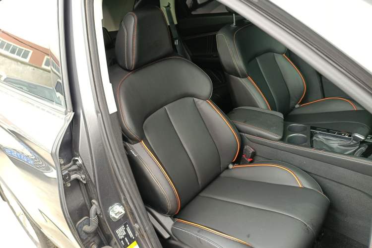 Used CHANGAN OSHAN X7 PLUS 2022 1.5T Blue Whale Edition Automatic Luxury Trim Right Front Seat