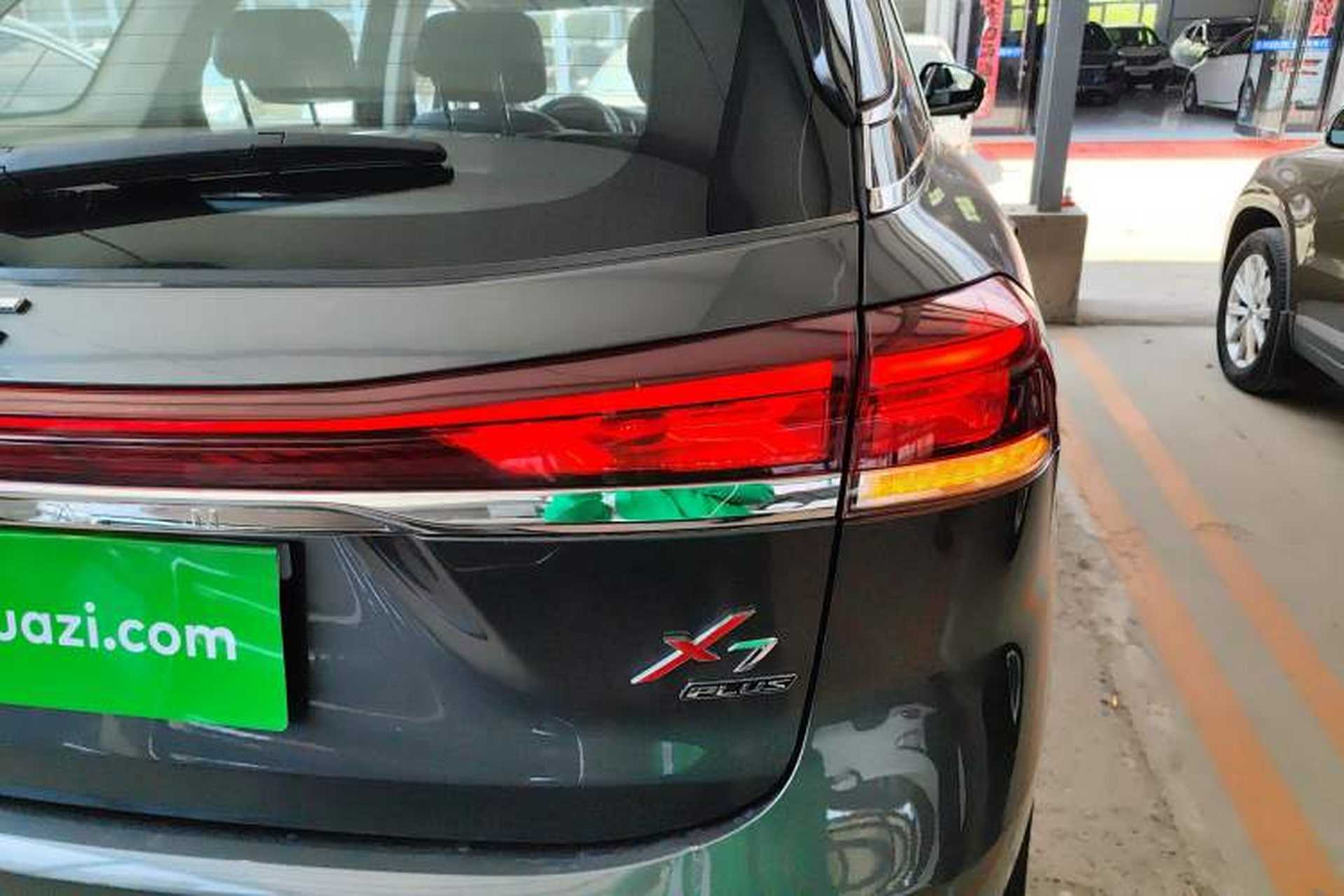Used CHANGAN OSHAN X7 PLUS 2022 1.5T Manual Luxury Version Right Rear Taillight