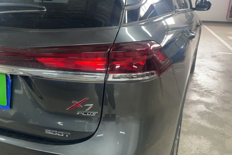 Used CHANGAN OSHAN X7 PLUS 2022 1.5T Blue Whale Edition Automatic Luxury Trim Right Rear Taillight
