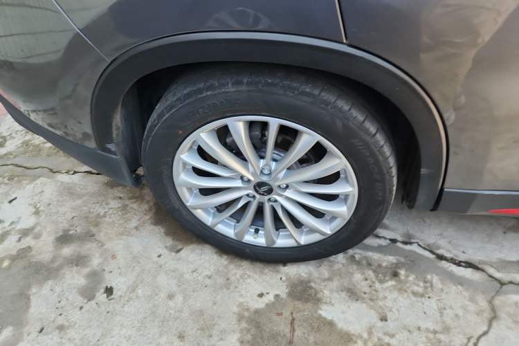 Used CHANGAN OSHAN X7 PLUS 2022 1.5T Blue Whale Edition Automatic Prestige 7-Seater Right Rear Wheel Hub