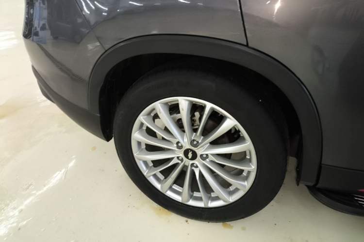 Used CHANGAN OSHAN X7 PLUS 2022 1.5T Blue Whale Edition Automatic Prestige Version Right Rear Wheel Hub