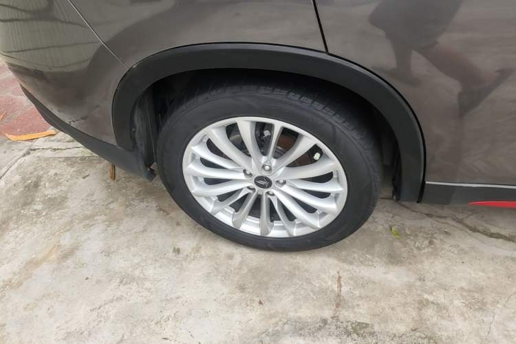 Used CHANGAN OSHAN X7 PLUS 2022 1.5T Blue Whale Edition Automatic Prestige 7-Seater Right Rear Wheel Hub
