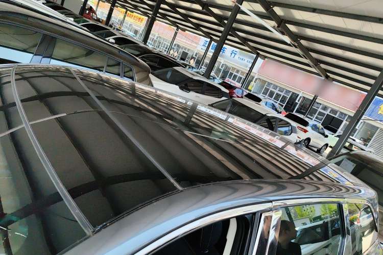 Used CHANGAN OSHAN X7 PLUS 2022 1.5T Manual Luxury Version Roof