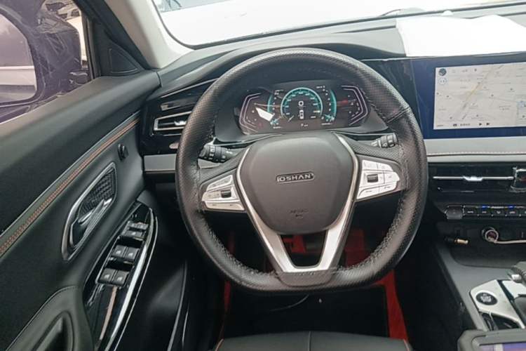 Used CHANGAN OSHAN X7 PLUS 2022 1.5T Blue Whale Edition Automatic Prestige Version Steering Wheel
