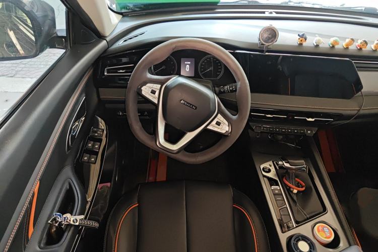 Used CHANGAN OSHAN X7 PLUS 2022 1.5T Blue Whale Edition Automatic Luxury Trim Steering Wheel