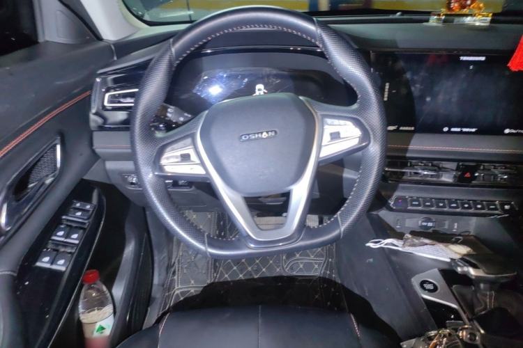 Used CHANGAN OSHAN X7 PLUS 2022 1.5T Blue Whale Edition Automatic Prestige Version Steering Wheel