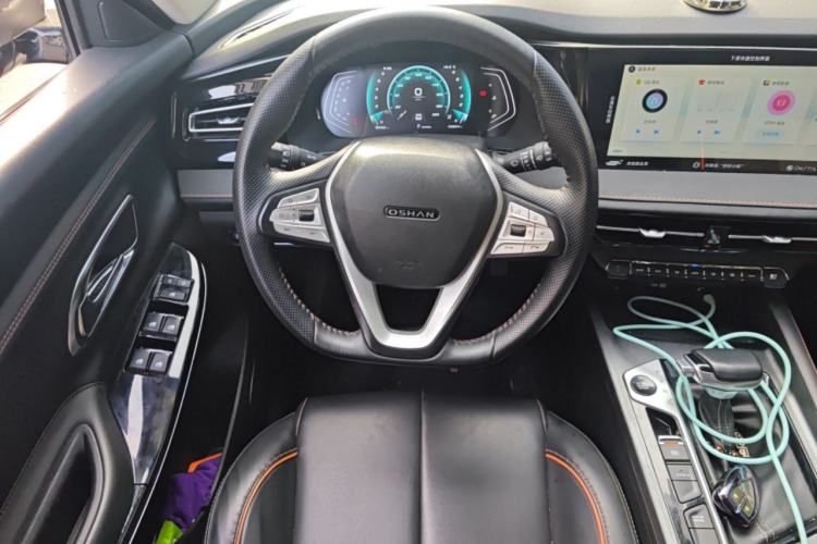 Used CHANGAN OSHAN X7 PLUS 2022 1.5T Blue Whale Edition Automatic Prestige Version Steering Wheel