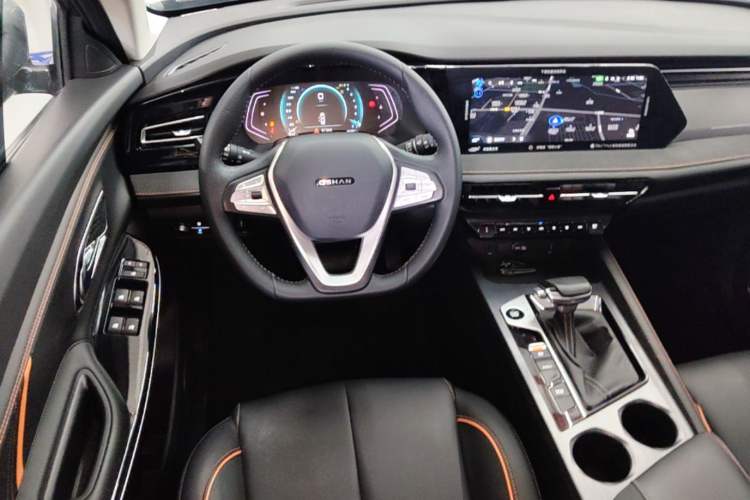Used CHANGAN OSHAN X7 PLUS 2022 1.5T Blue Whale Edition Automatic Prestige Version Steering Wheel