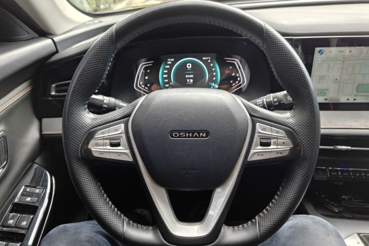 Used CHANGAN OSHAN X7 PLUS 2022 1.5T Blue Whale Edition Automatic Prestige Version Steering Wheel