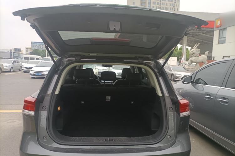 Used CHANGAN OSHAN X7 PLUS 2022 1.5T Blue Whale Edition Automatic Prestige Version Trunk