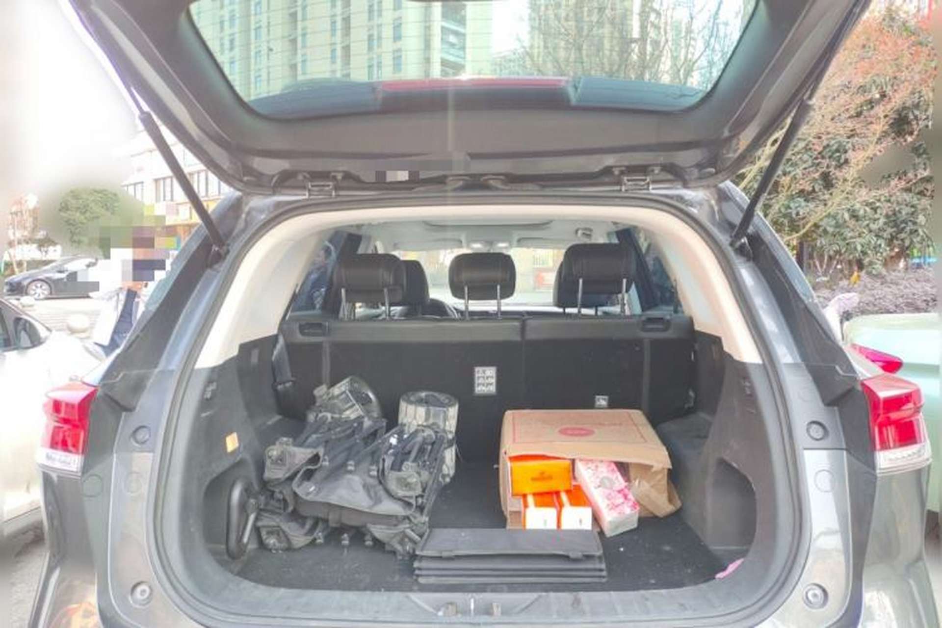 Used CHANGAN OSHAN X7 PLUS 2022 1.5T Blue Whale Edition Automatic Prestige Version Trunk