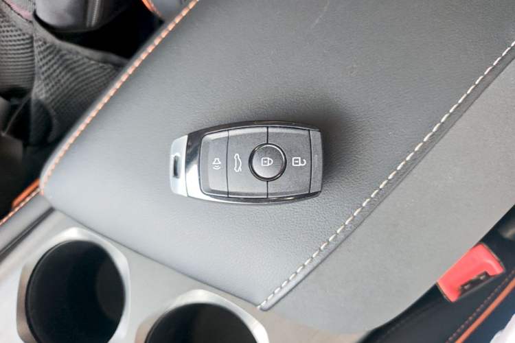 Used CHANGAN OSHAN X7 PLUS 2022 1.5T Automatic LeYou Edition Vehicle Key