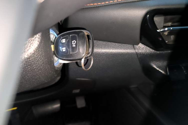 Used CHANGAN OSHAN X7 PLUS 2022 1.5T Blue Whale Edition Automatic Luxury Version Vehicle Key