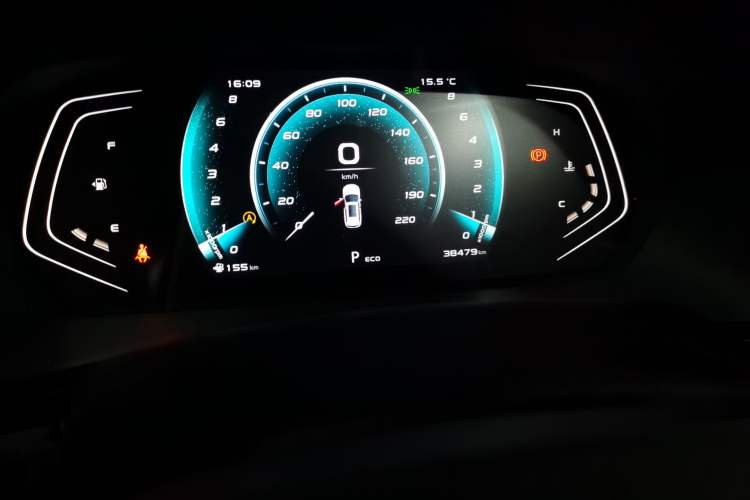 Used CHANGAN OSHAN X7 PLUS 2022 1.5T Blue Whale Edition Automatic Prestige Version Odometer Close Up