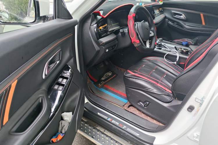 Used CHANGAN OSHAN X7 PLUS 2022 1.5T Blue Whale Edition Automatic Prestige Version Driver Seat
