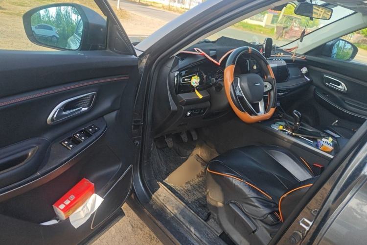 Used CHANGAN OSHAN X7 PLUS 2022 1.5T Manual Luxury Version Driver Seat
