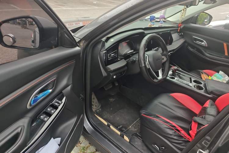 Used CHANGAN OSHAN X7 PLUS 2022 1.5T Blue Whale Edition Automatic Prestige 7-Seater Driver Seat