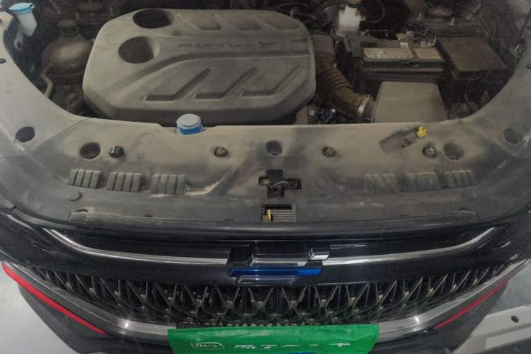 Used CHANGAN OSHAN X7 PLUS 2022 1.5T Blue Whale Edition Automatic Prestige 7-Seater Engine Bay