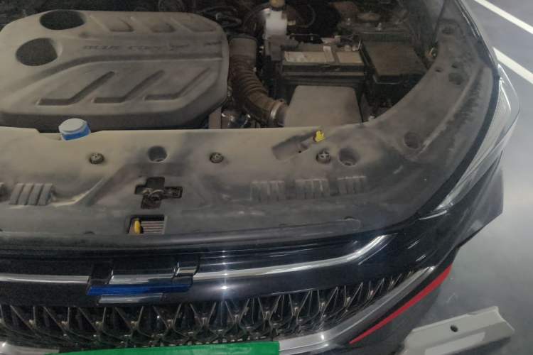 Used CHANGAN OSHAN X7 PLUS 2022 1.5T Blue Whale Edition Automatic Prestige 7-Seater Engine Bay Left