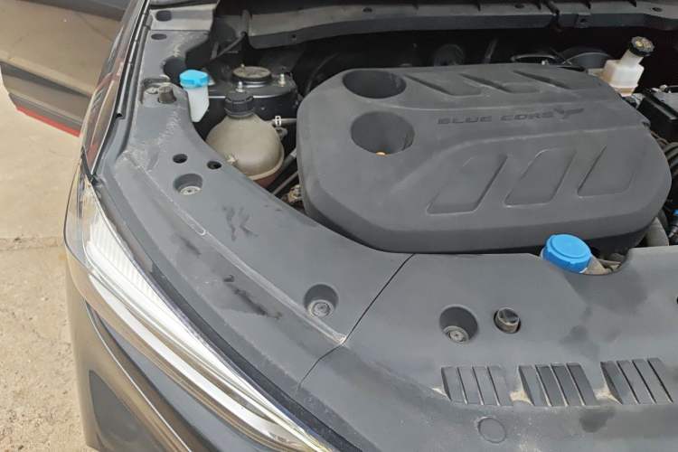 Used CHANGAN OSHAN X7 PLUS 2022 1.5T Blue Whale Edition Automatic ZhiZun Model Engine Bay Right