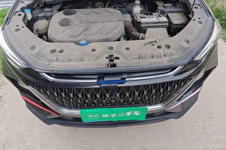 Used CHANGAN OSHAN X7 PLUS 2022 1.5T Blue Whale Edition Automatic Prestige Version Engine Bay