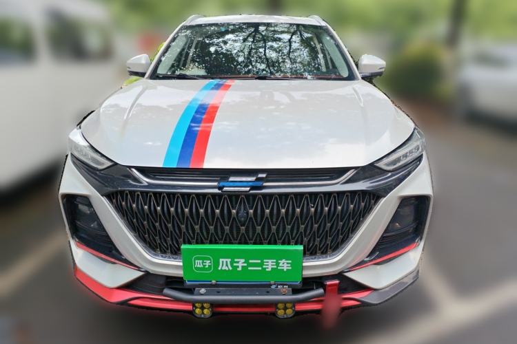 Used CHANGAN OSHAN X7 PLUS 2022 1.5T Blue Whale Edition Automatic Prestige Version Front