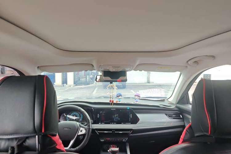 Used CHANGAN OSHAN X7 PLUS 2022 1.5T Blue Whale Edition Automatic Prestige 7-Seater Headliner