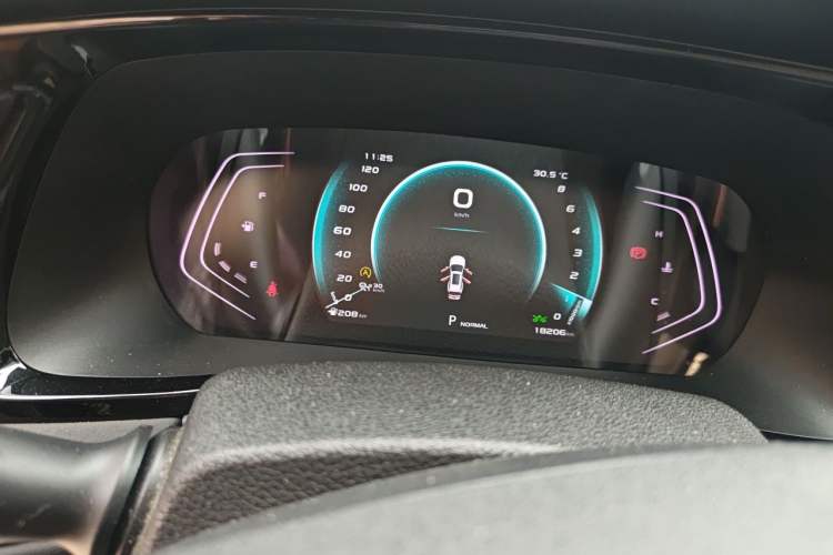 Used CHANGAN OSHAN X7 PLUS 2022 1.5T Blue Whale Edition Automatic ZhiZun Model Instrument Cluster